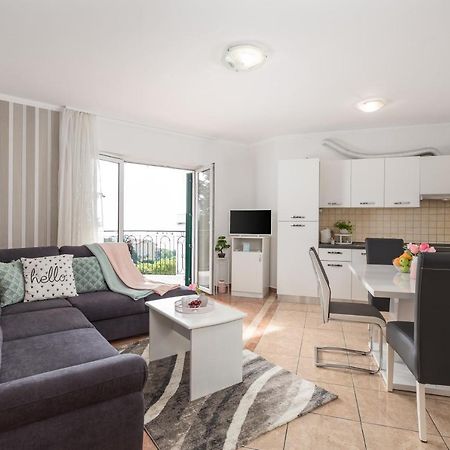 Summer Breeze Apartment With A Pool Abbazia Esterno foto